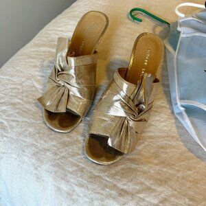 Chinese Laundry Metallic Gold Bow Heels - size 10